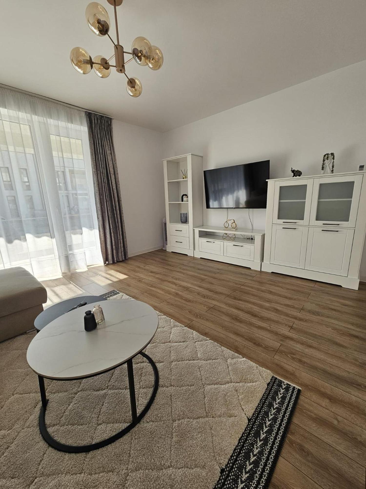 Sun Apartment